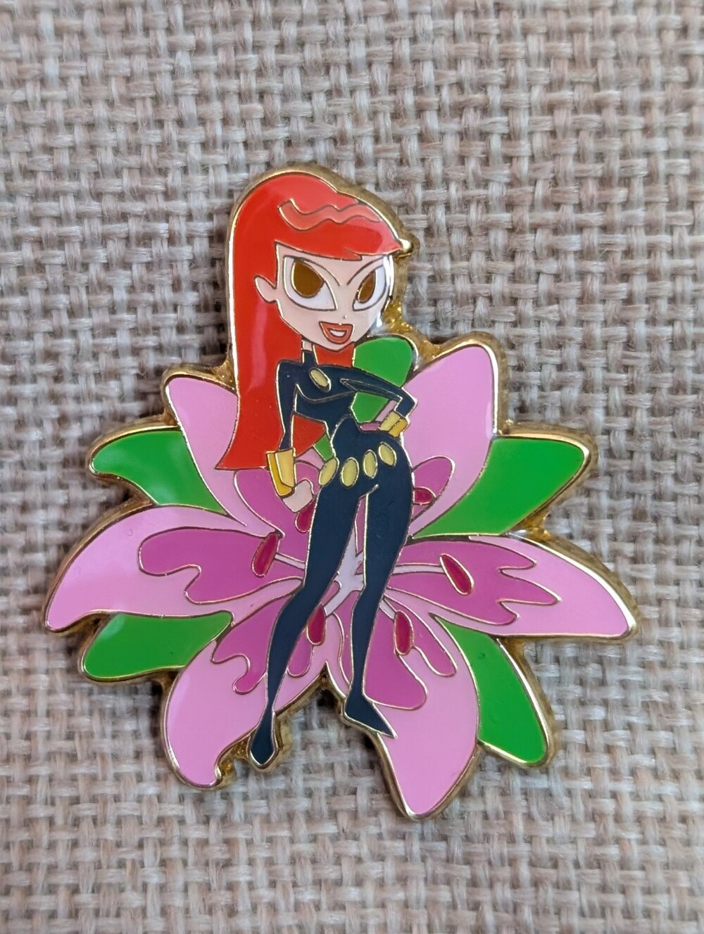 Loungefly pin Black Widow Marvel Summertime Heroes Disney